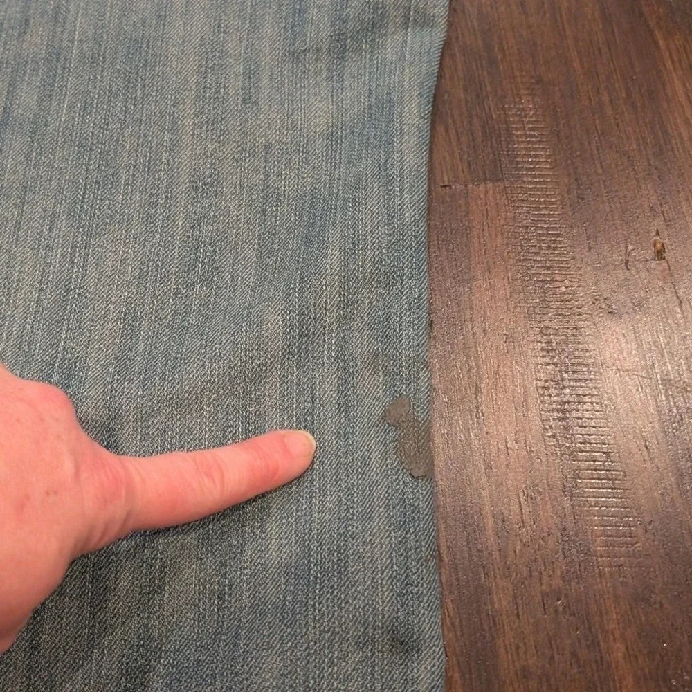 Levi Strauss Signature Jeans Mens 34x32 Blue Straight Leg Distressed Denim Pants